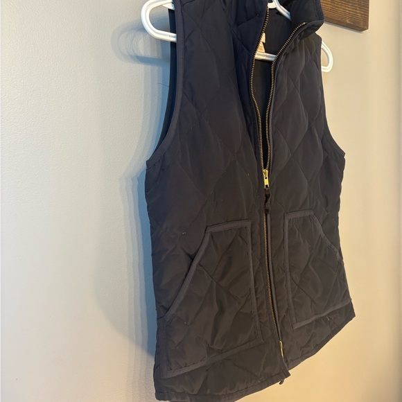J. Crew Navy Quilted Vest size xxs - Picture 5 of 9